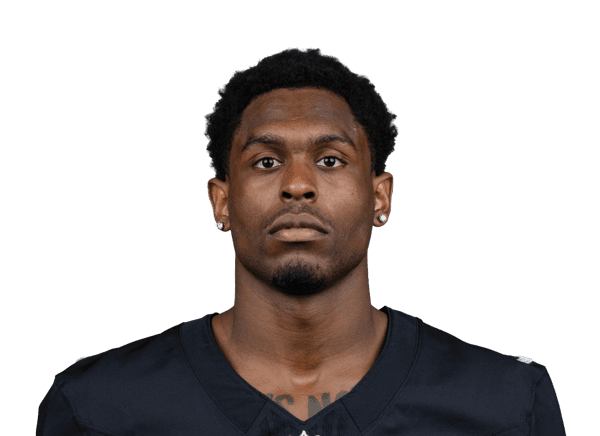 Malik Benson